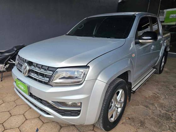 VOLKSWAGEN AMAROK 2.0 HIGHLINE 4X4 CD 16V TURBO INTERCOOLER DIESEL 4P AUTOMÁTICO